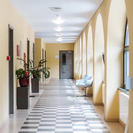Dvorec Trebnik - Sobe Hotell 3*