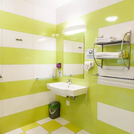 Dvorec Trebnik - Sobe 3*