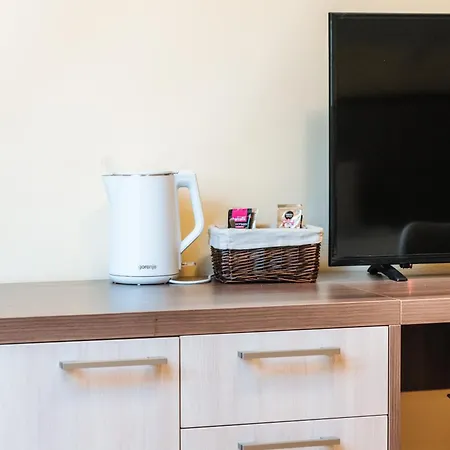 Dvorec Trebnik - Sobe 3*