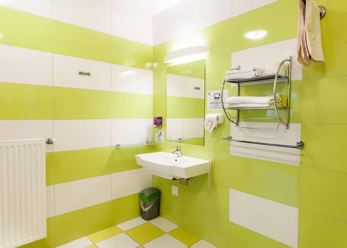 Dvorec Trebnik - Sobe 3*