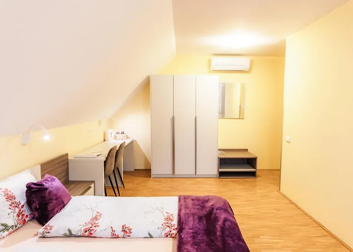 Hotel Dvorec Trebnik - Sobe 3*