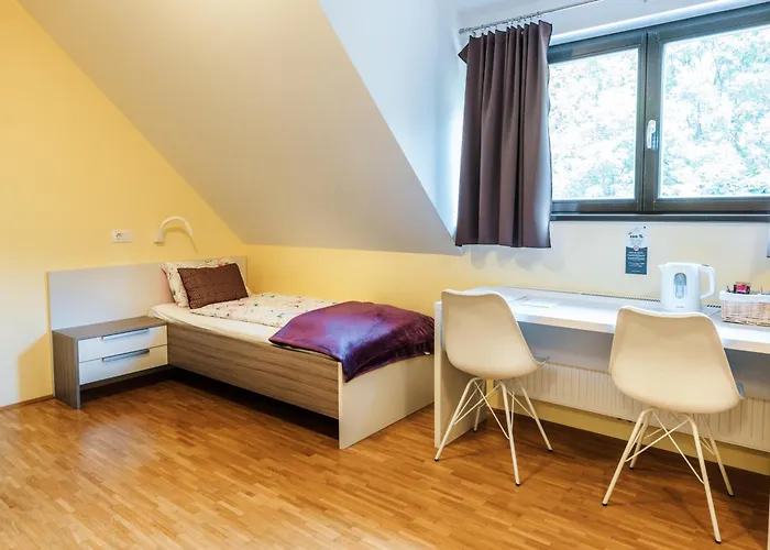 Hotel Dvorec Trebnik - Sobe