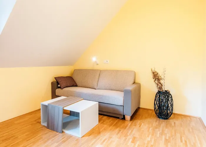 Dvorec Trebnik - Sobe Hotel Slovenske Konjice