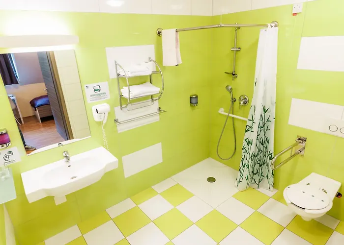 Dvorec Trebnik - Sobe 3*